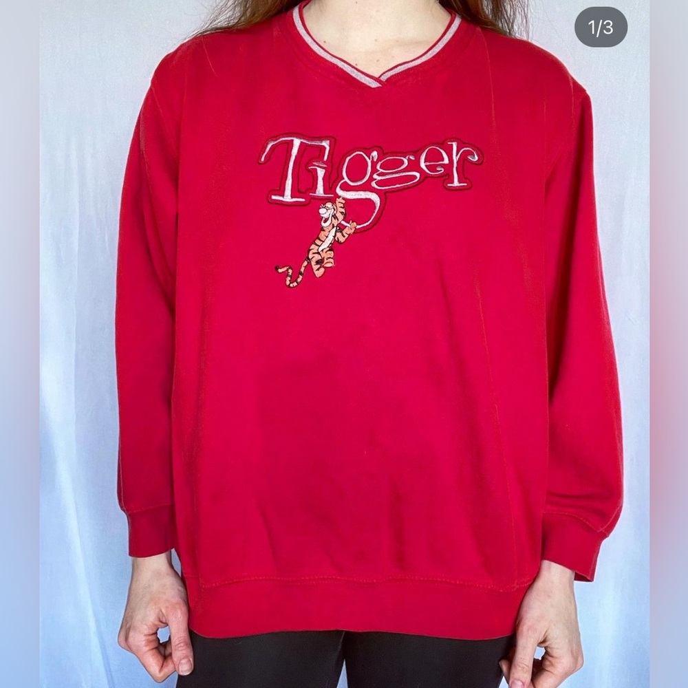 Vintage Tigger Disney store pull over